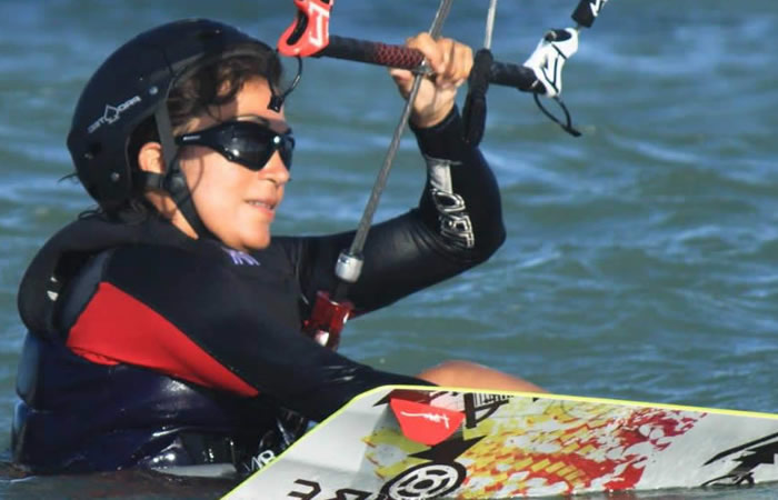 kitesurf